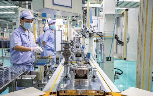 首季經(jīng)濟(jì)開門紅 GDP增長4.8%，企業(yè)孵化引擎驅(qū)動(dòng)恢復(fù)態(tài)勢